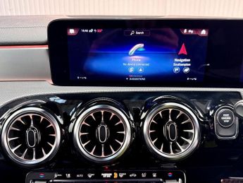 MERCEDES-BENZ CLA 1.3 CLA250e 15.6kWh AMG Line Night Edition (Premium Plus) Shooti