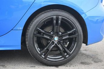 BMW 1 SERIES 1.5 118i M Sport Hatchback 5dr Petrol DCT Euro 6 (s/s) (140 ps)