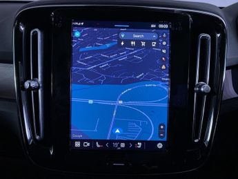 VOLVO C40 Twin Recharge 78kWh Ultimate SUV 5dr Electric Auto AWD (408 ps)