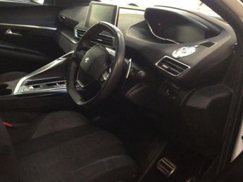 PEUGEOT 3008 1.5 BlueHDi Active Premium + SUV 5dr Diesel EAT Euro 6 (s/s) (13