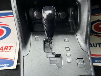 HYUNDAI IX35 2.0 CRDi Premium SUV 5dr Diesel Auto 4WD Euro 5 (184 ps)