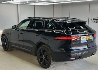 JAGUAR F-PACE 3.0 D300 V6 S SUV 5dr Diesel Auto AWD Euro 6 (s/s) (300 ps)