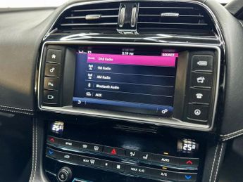 JAGUAR F-PACE 3.0 D300 V6 S SUV 5dr Diesel Auto AWD Euro 6 (s/s) (300 ps)