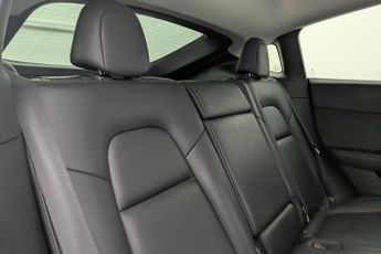 TESLA MODEL Y (Dual Motor) Long Range SUV 5dr Electric Auto 4WDE (384 bhp)