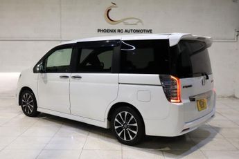 HONDA STEPWAGON 2.0L 7 Seater