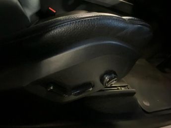 VOLVO XC60 2.0 D4 Momentum Pro SUV 5dr Diesel Auto AWD Euro 6 (s/s) (190 ps