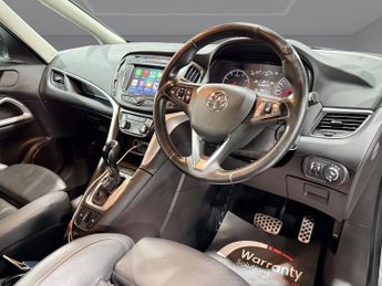 VAUXHALL ZAFIRA TOURER 1.4i Turbo SRi Nav MPV 5dr Petrol Auto Euro 6 (140 ps)