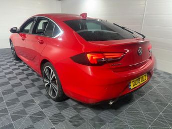 VAUXHALL INSIGNIA 2.0 Turbo D BlueInjection SRi Nav Grand Sport 5dr Diesel Automat