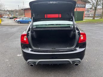 VOLVO S60 2.0 T4 R-Design Nav Saloon 4dr Petrol Auto Euro 6 (s/s) (190 ps)