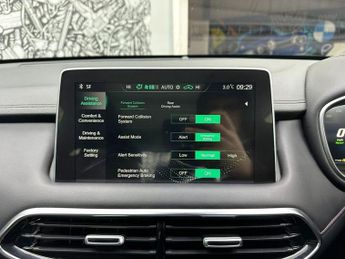 MG MG HS 1.5 T-GDI 16.6kWh Exclusive SUV 5dr Petrol Plug-in Hybrid Auto E