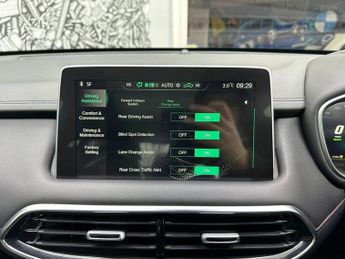 MG MG HS 1.5 T-GDI 16.6kWh Exclusive SUV 5dr Petrol Plug-in Hybrid Auto E