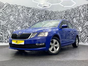 SKODA OCTAVIA 1.0 TSI GPF SE Technology Hatchback 5dr Petrol DSG Euro 6 (s/s) 