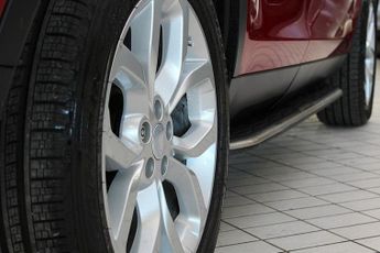 LAND ROVER DISCOVERY SPORT 2.0 TD4 HSE SUV 5dr Diesel Auto 4WD Euro 6 (s/s) (180 ps)