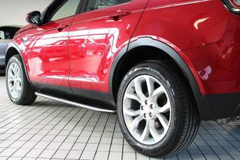LAND ROVER DISCOVERY SPORT 2.0 TD4 HSE SUV 5dr Diesel Auto 4WD Euro 6 (s/s) (180 ps)