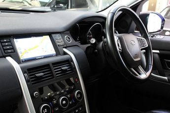 LAND ROVER DISCOVERY SPORT 2.0 TD4 HSE SUV 5dr Diesel Auto 4WD Euro 6 (s/s) (180 ps)