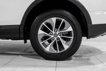 TOYOTA RAV4 2.5 VVT-h Business Edition Plus SUV 5dr Petrol Hybrid CVT Euro 6