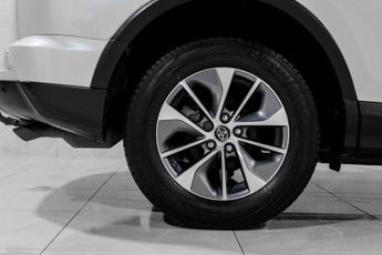 TOYOTA RAV4 2.5 VVT-h Business Edition Plus SUV 5dr Petrol Hybrid CVT Euro 6