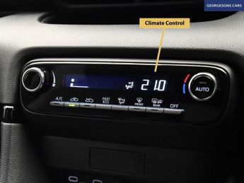 TOYOTA YARIS 1.5 VVT-h Design Hatchback 5dr Petrol Hybrid E-CVT Euro 6 (s/s) 