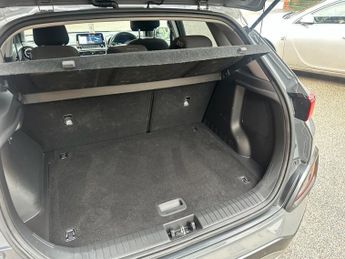 HYUNDAI KONA 1.6 h-GDi Premium SUV 5dr Petrol Hybrid DCT Euro 6 (s/s) (141 ps