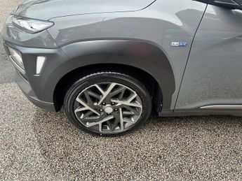 HYUNDAI KONA 1.6 h-GDi Premium SUV 5dr Petrol Hybrid DCT Euro 6 (s/s) (141 ps