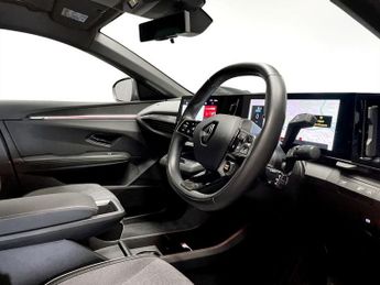 RENAULT MEGANE E-TECH 60kWh iconic Hatchback 5dr Electric Auto (optimum charge) (220 p