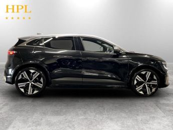 RENAULT MEGANE E-TECH 60kWh iconic Hatchback 5dr Electric Auto (optimum charge) (220 p