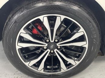 FORD KUGA 2.5 Duratec 14.4kWh ST-Line X Edition SUV 5dr Petrol Plug-in Hyb