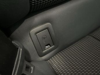 AUDI Q2 1.5 TFSI CoD 35 S line SUV 5dr Petrol Manual Euro 6 (s/s) (150 p