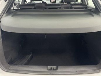 AUDI Q2 1.5 TFSI CoD 35 S line SUV 5dr Petrol Manual Euro 6 (s/s) (150 p