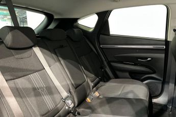 HYUNDAI TUCSON 1.6 h T-GDi Premium SUV 5dr Petrol Hybrid Auto Euro 6 (s/s) (230