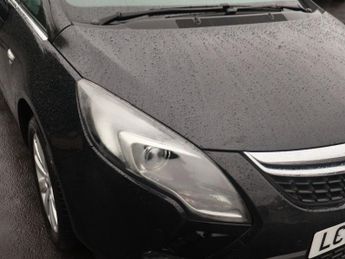 VAUXHALL ZAFIRA TOURER 1.4i Turbo SE MPV 5dr Petrol Auto Euro 6 (140 ps)