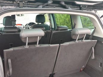 VAUXHALL ZAFIRA TOURER 1.4i Turbo SE MPV 5dr Petrol Auto Euro 6 (140 ps)