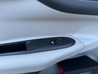 CITROEN C4 1.6 e-HDi Airdream Exclusive Hatchback 5dr Diesel EGS6 Euro 5 (s