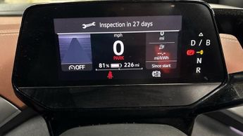 VOLKSWAGEN ID.4 Pro Performance 77kWh Life SUV 5dr Electric Auto (204 ps)