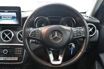 MERCEDES-BENZ A-CLASS 1.5 A180d Sport (Executive) Hatchback 5dr Diesel 7G-DCT Euro 6 (