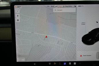 TESLA Model 3 Standard Range Plus Saloon 4dr Electric Auto RWD (241 bhp)