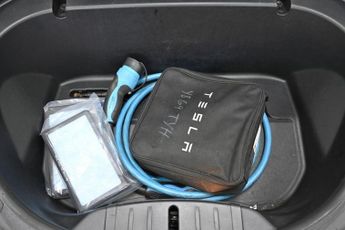 TESLA Model 3 Standard Range Plus Saloon 4dr Electric Auto RWD (241 bhp)