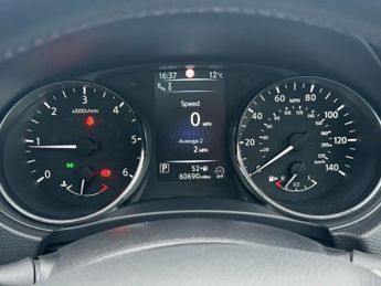 NISSAN QASHQAI 1.6 dCi Tekna SUV 5dr Diesel XTRON 2WD Euro 6 (s/s) (130 ps)