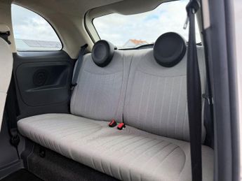FIAT 500 1.2 Lounge Hatchback 3dr Petrol Dualogic Euro 4 (69 bhp)
