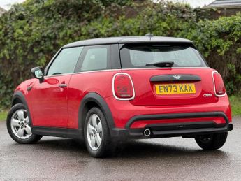 MINI HATCH 1.5 Cooper Classic Hatchback 3dr Petrol Steptronic Euro 6 (s/s) 