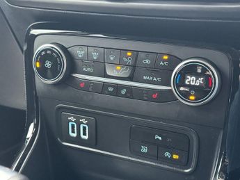 FORD ECOSPORT 1.0T EcoBoost ST-Line SUV 5dr Petrol Auto Euro 6 (s/s) (125 ps)