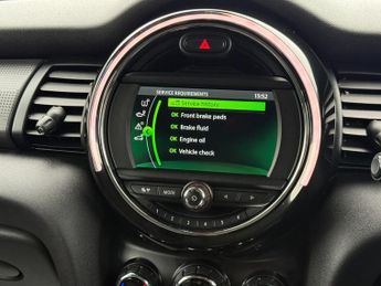 MINI HATCH 1.5 Cooper Hatchback 5dr Petrol Steptronic Euro 6 (s/s) (136 ps)