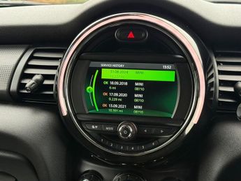 MINI HATCH 1.5 Cooper Hatchback 5dr Petrol Steptronic Euro 6 (s/s) (136 ps)