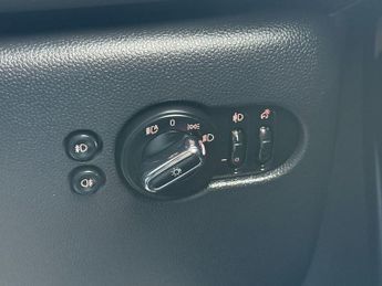 MINI HATCH 1.5 Cooper Hatchback 5dr Petrol Steptronic Euro 6 (s/s) (136 ps)