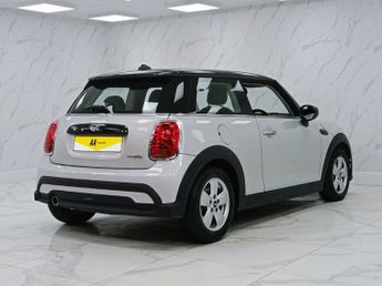 MINI HATCH 1.5 Cooper Classic Hatchback 3dr Petrol Manual Euro 6 (s/s) (136