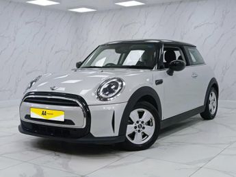 MINI HATCH 1.5 Cooper Classic Hatchback 3dr Petrol Manual Euro 6 (s/s) (136