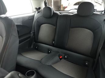 MINI HATCH 1.5 Cooper Classic Hatchback 3dr Petrol Manual Euro 6 (s/s) (136