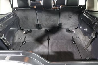 LAND ROVER DISCOVERY 4 3.0 SD V6 XS SUV 5dr Diesel Auto 4WD Euro 5 (s/s) (255 bhp)