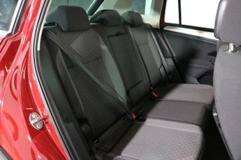 VOLKSWAGEN TIGUAN 2.0 TDI BlueMotion Tech SE SUV 5dr Diesel DSG Euro 6 (s/s) (150 