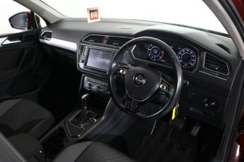 VOLKSWAGEN TIGUAN 2.0 TDI BlueMotion Tech SE SUV 5dr Diesel DSG Euro 6 (s/s) (150 